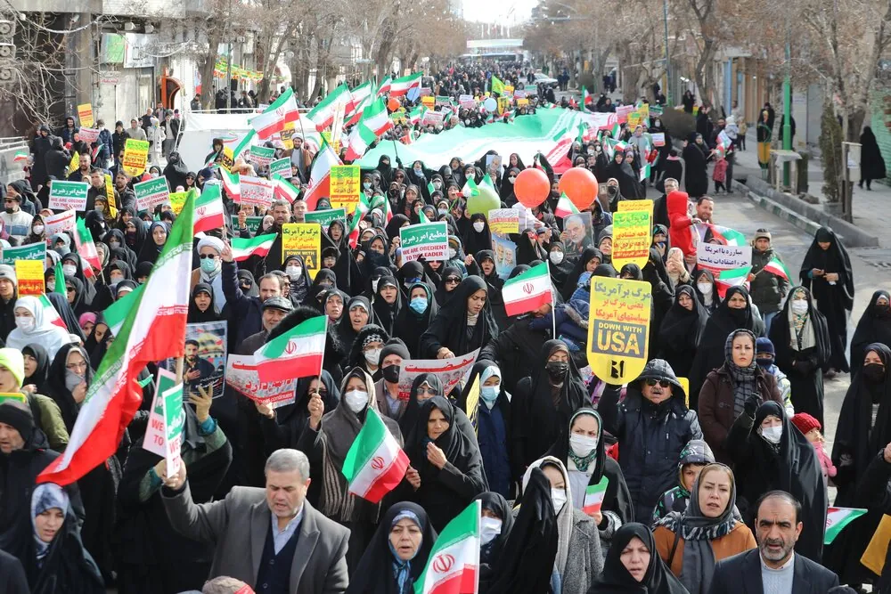 آمده ایم برای اثبات اقتدار و عزت ایران اسلامی 